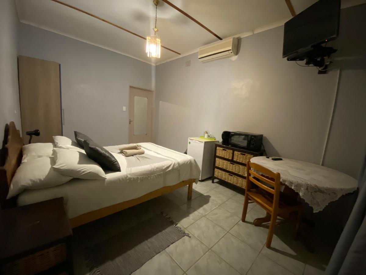 El-Kole Bed And Breakfast Tsumeb Extérieur photo